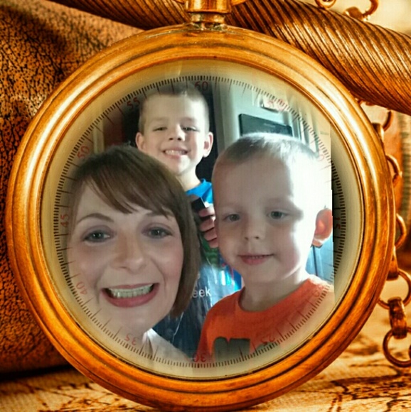 Meet your Posher, Jennifer - Picture 5 of 8